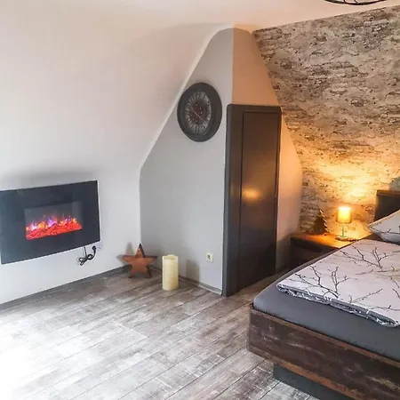 Rheinterrasse 3 Apartament